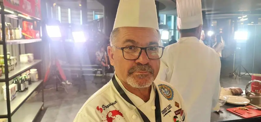 الشيف  أحمد حساسنة